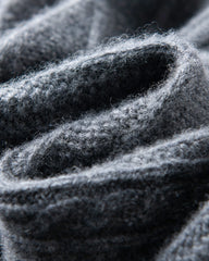 ケーブル編みハーフジップカシミヤセーター