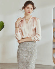 Vネック シルク プリーツブラウス