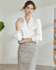 Vネック シルク プリーツブラウス