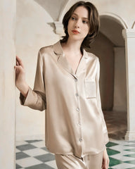 洗えるパイピング付きシルクパジャマセット