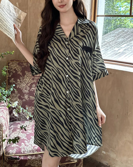 ゼブラ柄シルクナイトシャツ