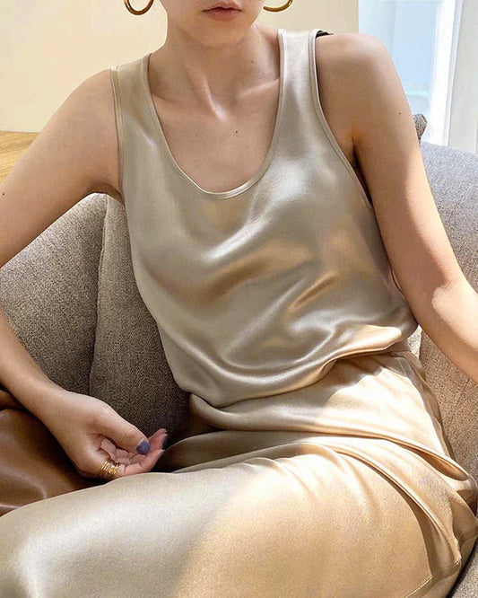 レディースシルクセットアップ