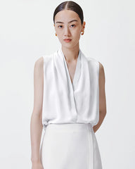 Vネックプリーツシルクタンクトップ