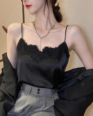 レース付きシルクキャミソールトップ