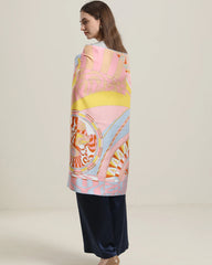 フレッシュピンクのシルクスカーフ