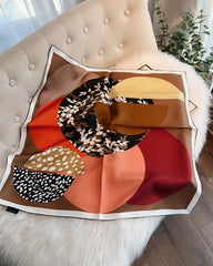 リーフシャドウ ジオメトリック シルクスカーフ