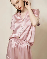 洗濯可能なシルク半袖パジャマセット