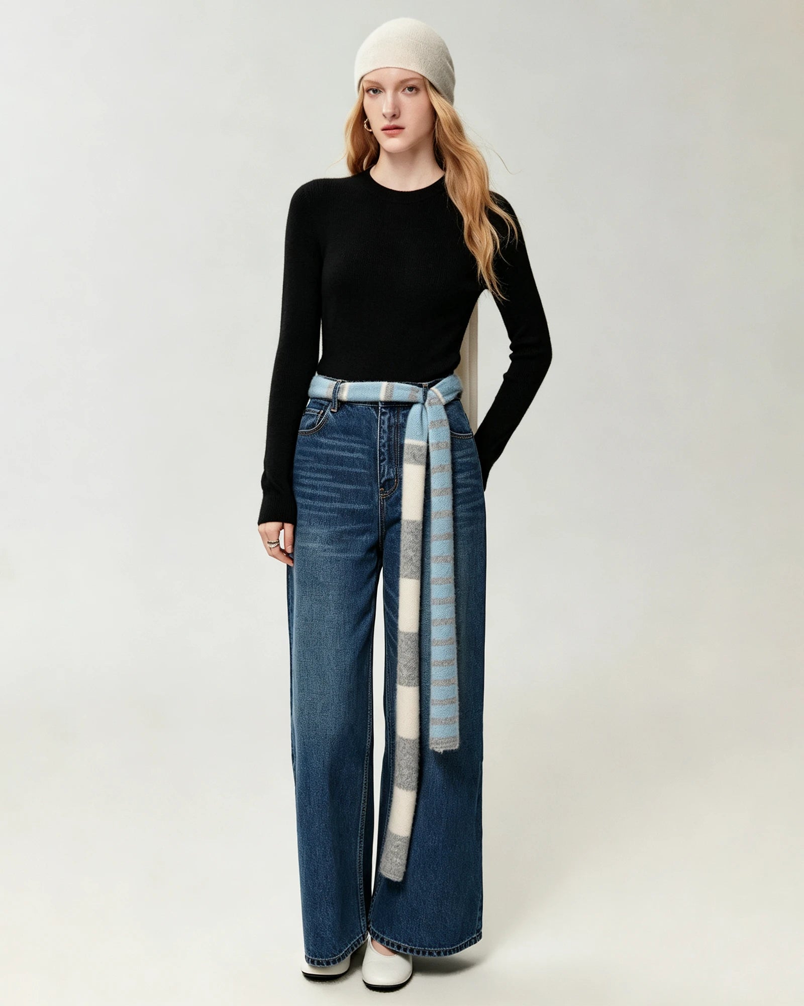 100%カシミヤ フィットシルエット クルーネックニットトップス
