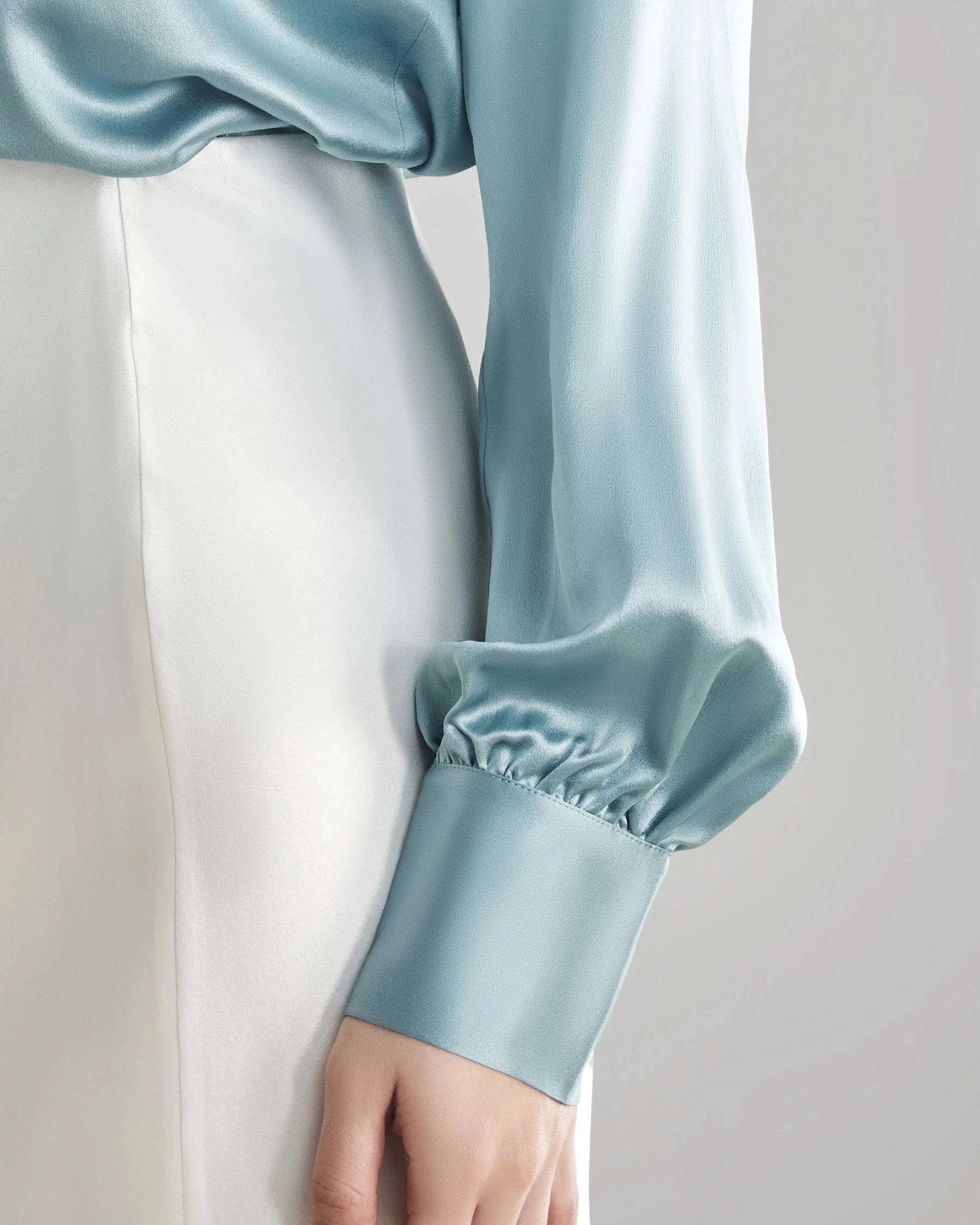 レディース ラインストーンボタン シルクブラウス