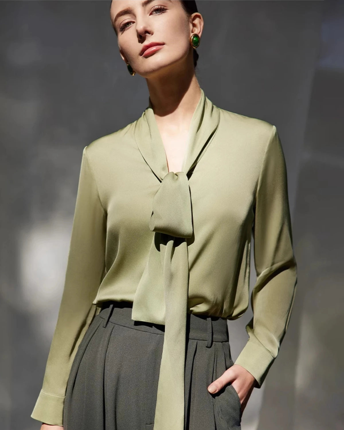 30匁シルク タイフロントブラウス