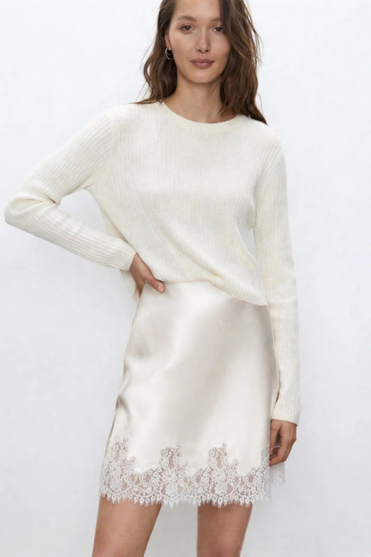 レーストリム付きバイアスカット シルクミニスリップスカート