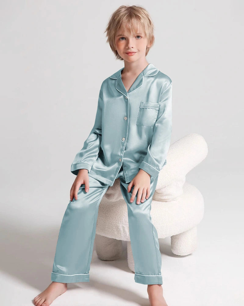 男の子用長袖シルクパジャマセット