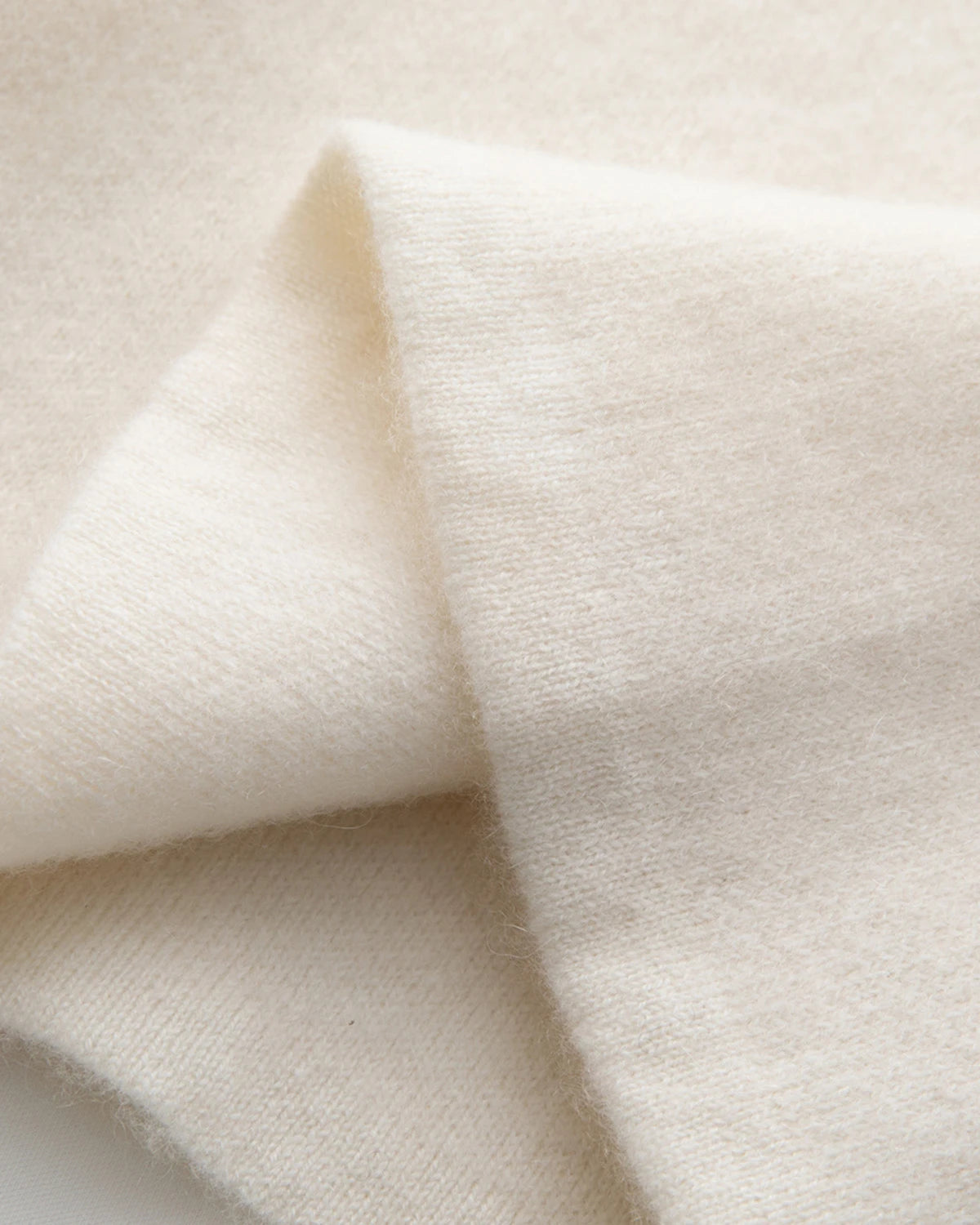 ポケット付きカシミヤウールフレアニットパンツ