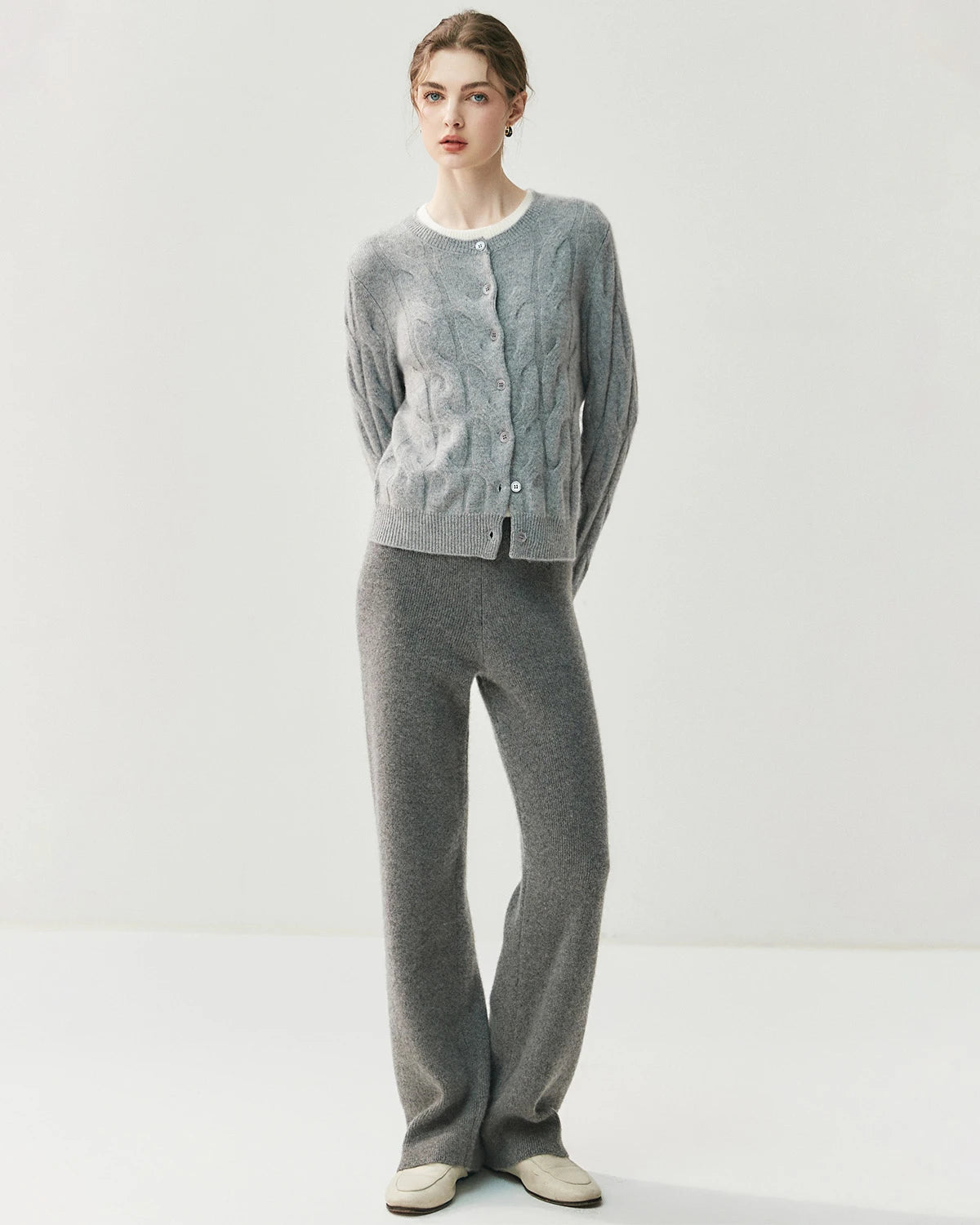 カシミヤウールストレートニットパンツ