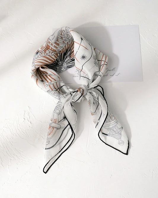 コーラス・ステラルム シルクスクエアスカーフ