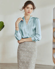 Vネック シルク プリーツブラウス