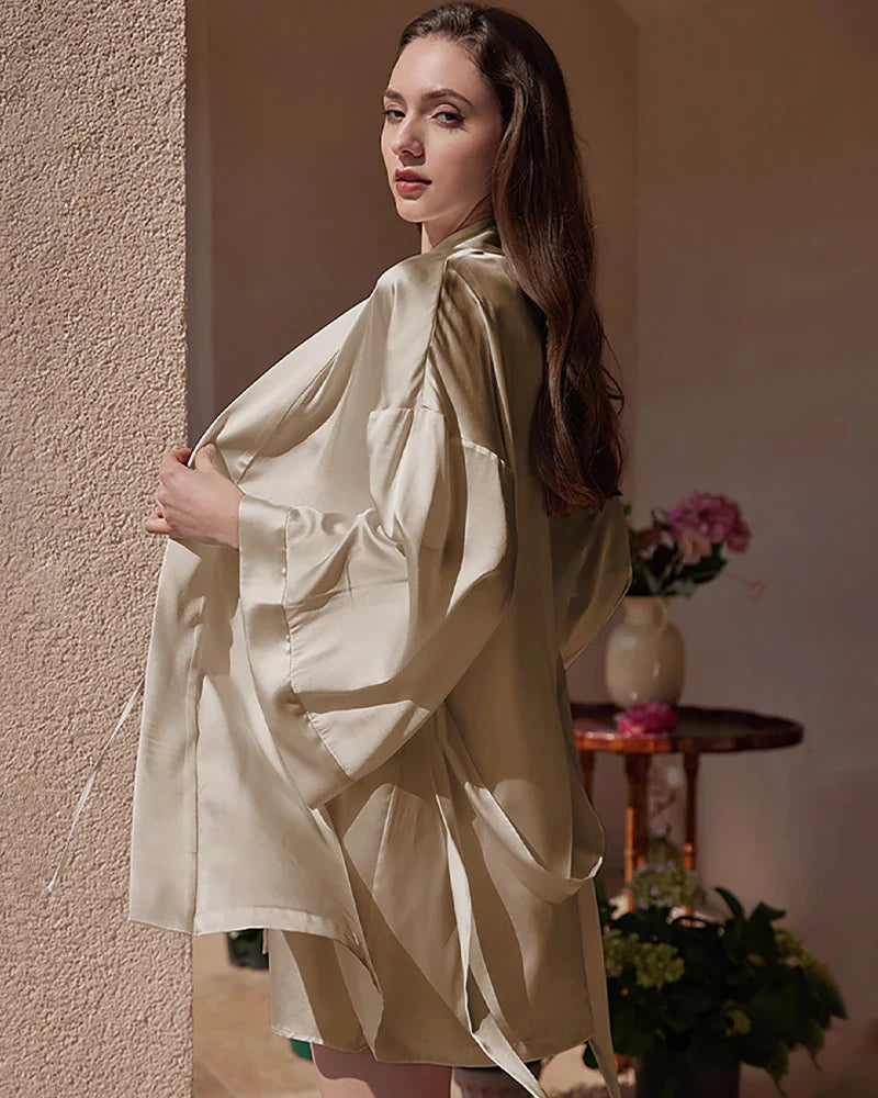 女性用ウォッシャブルシルクショートローブ