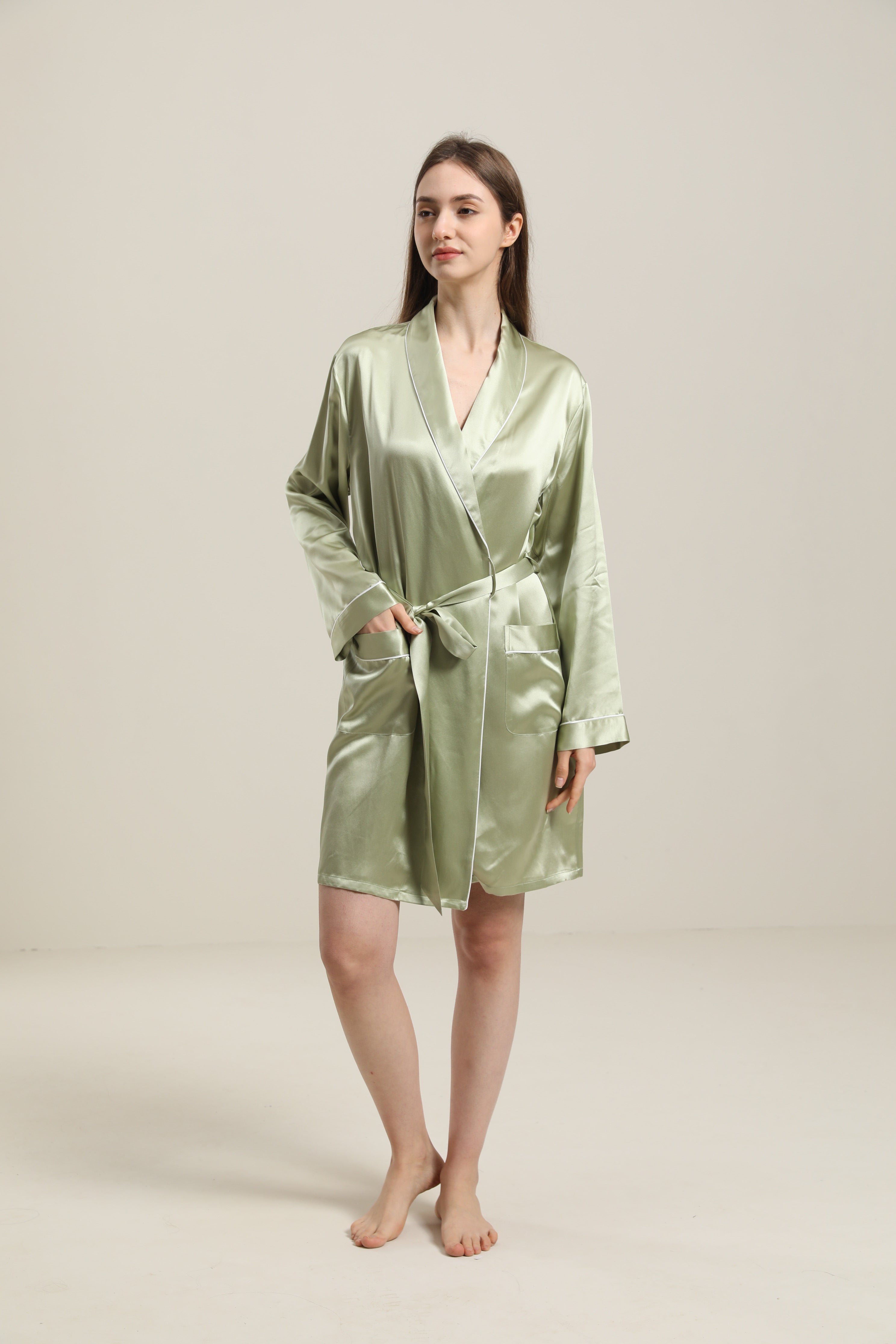 女性用 22匁クラシックミドル丈シルクローブ