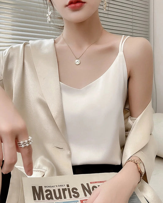 スパゲッティストラップ クロスバック シルクキャミソール