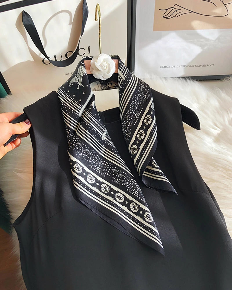 エクエストリアン ペイズリー柄 シルクスカーフ