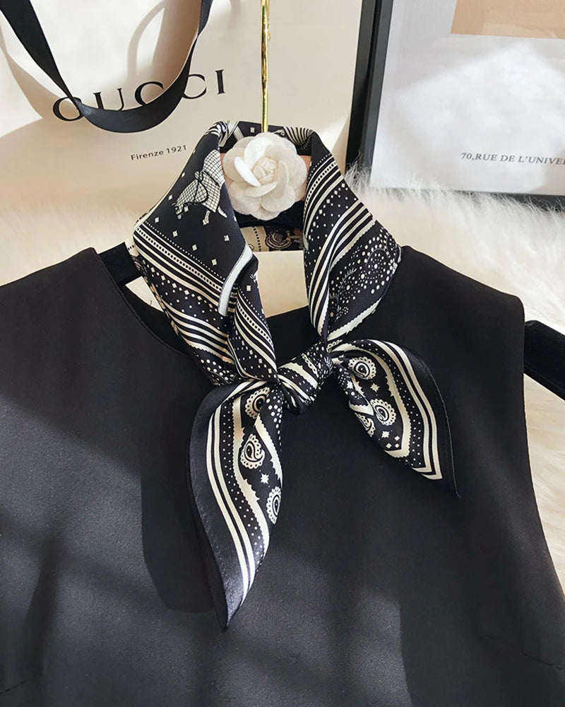 エクエストリアン ペイズリー柄 シルクスカーフ