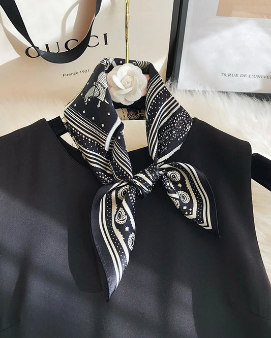 エクエストリアン ペイズリー柄 シルクスカーフ