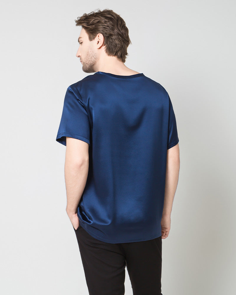 メンズ シルク素材のカジュアルなソフトTシャツ