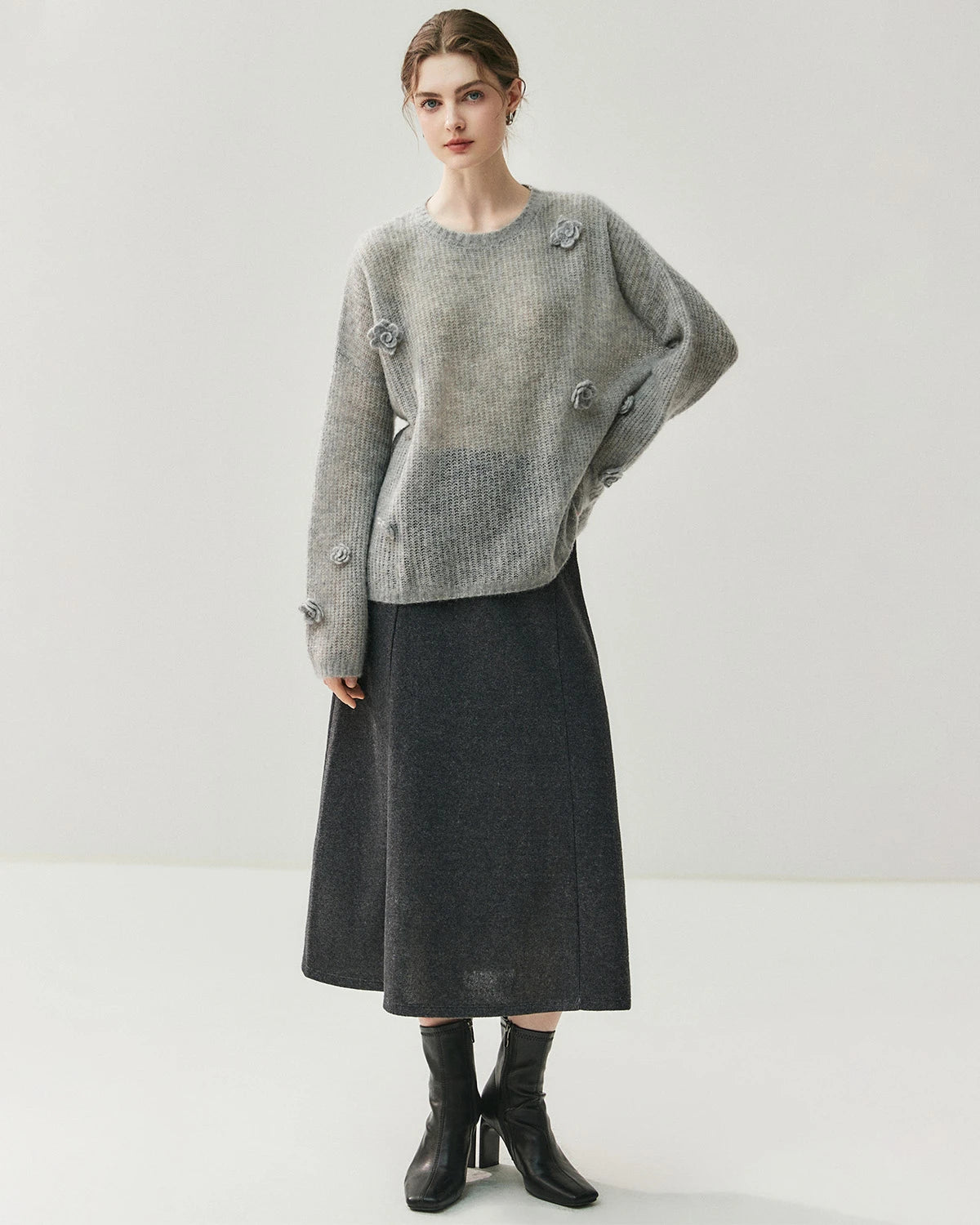 オーバーサイズ シルクカシミヤ フラワーセーター