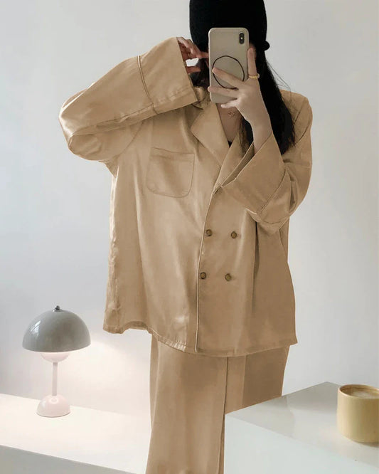 オーバーサイズ ダブルブレスト シルクパジャマ