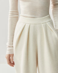 ギャザー入りストレートレッグ カシミヤウールパンツ