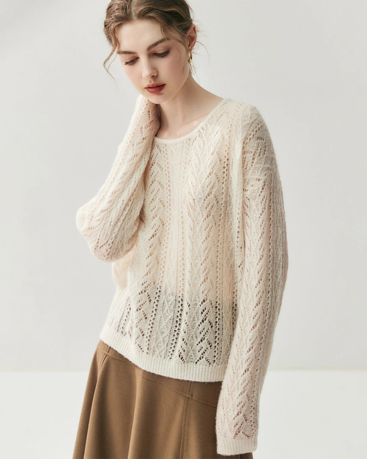 シルクカシミヤ混クルーネックプルオーバーセーター