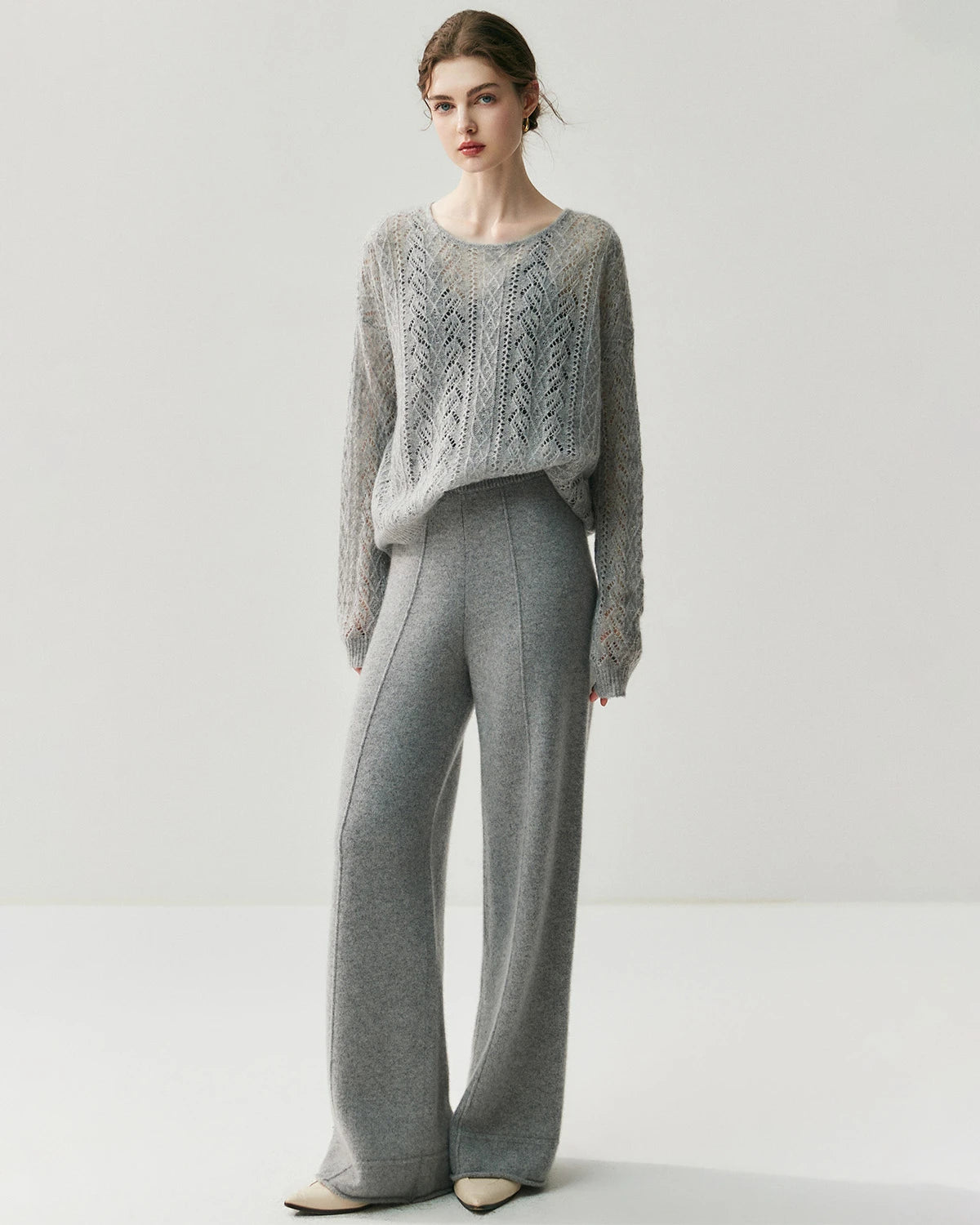 シルクカシミヤ混クルーネックプルオーバーセーター