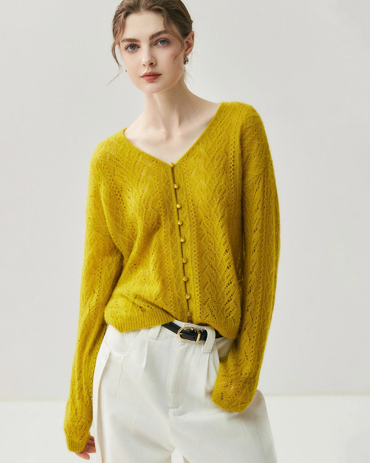 シルクカシミヤ混薄手ニットカーディガン