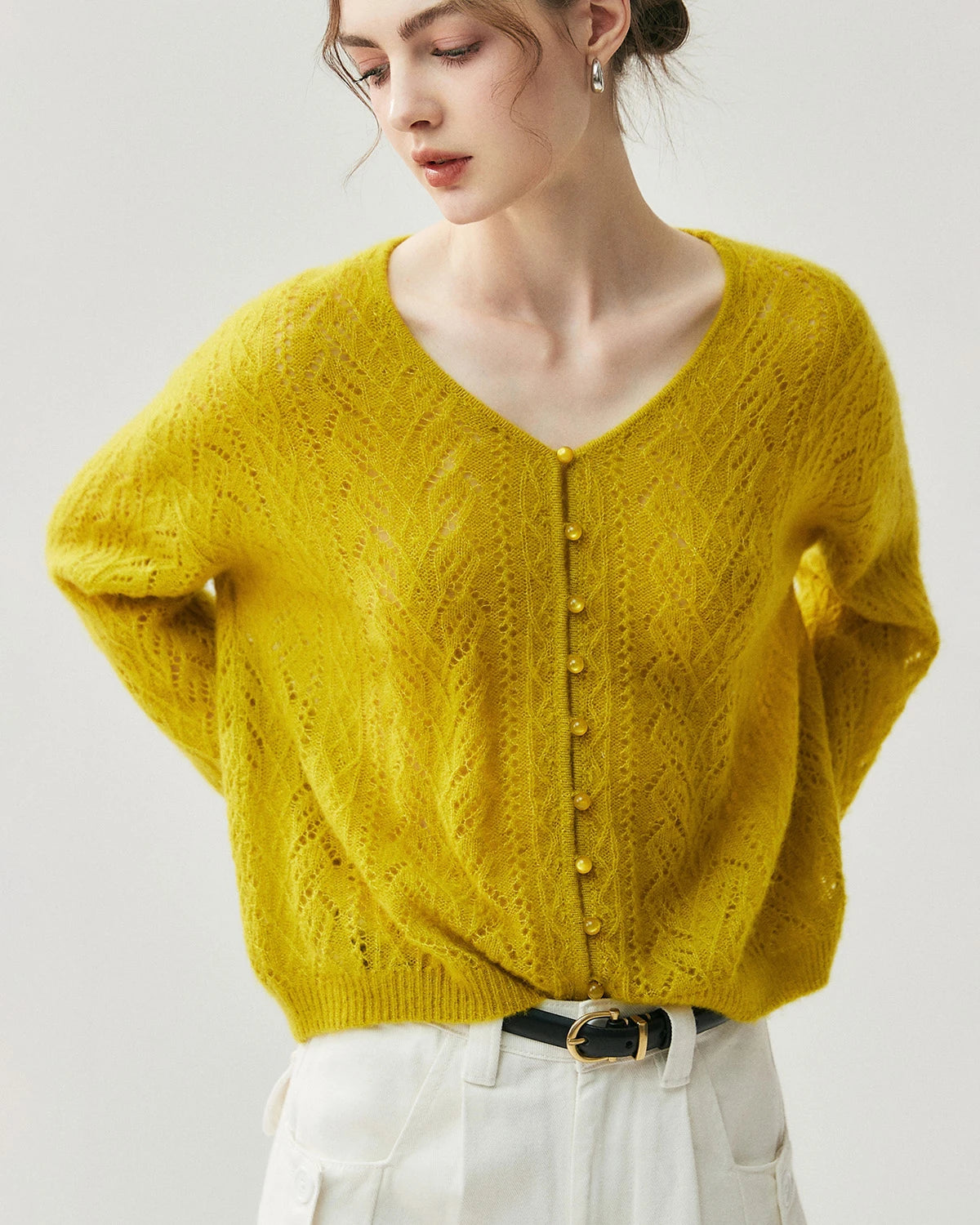 シルクカシミヤ混薄手ニットカーディガン