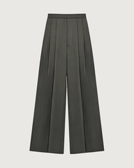 トリアセテート素材 プリーツ入りストレートパンツ