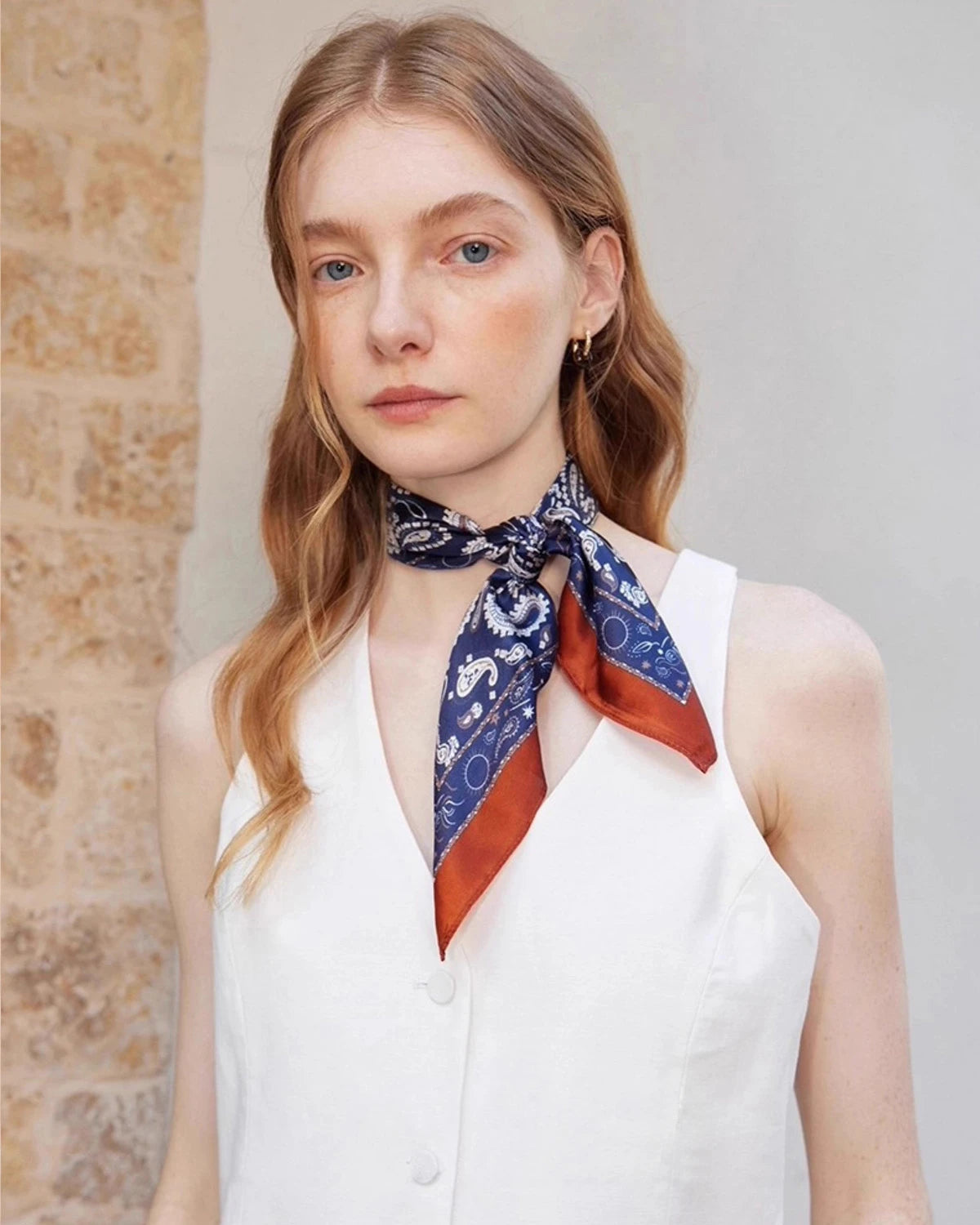 ユニセックス ペイズリー シルクスカーフ 53x53cm