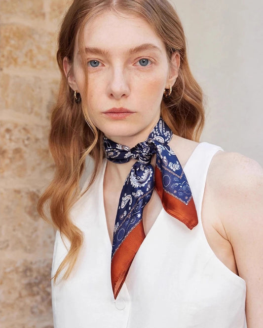 ユニセックス ペイズリー シルクスカーフ 53x53cm