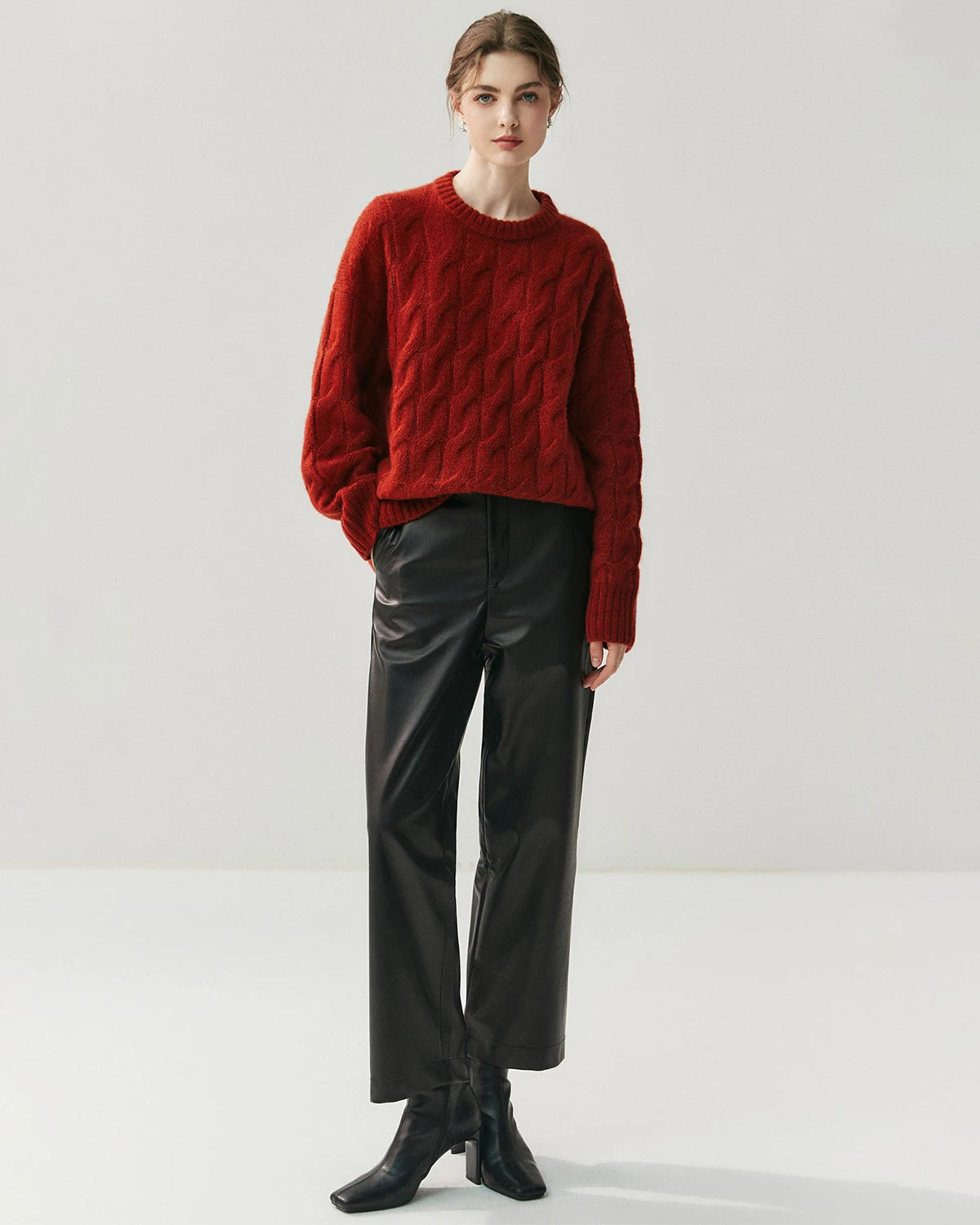 レディース ケーブル編み シルクカシミヤ オーバーサイズプルオーバー