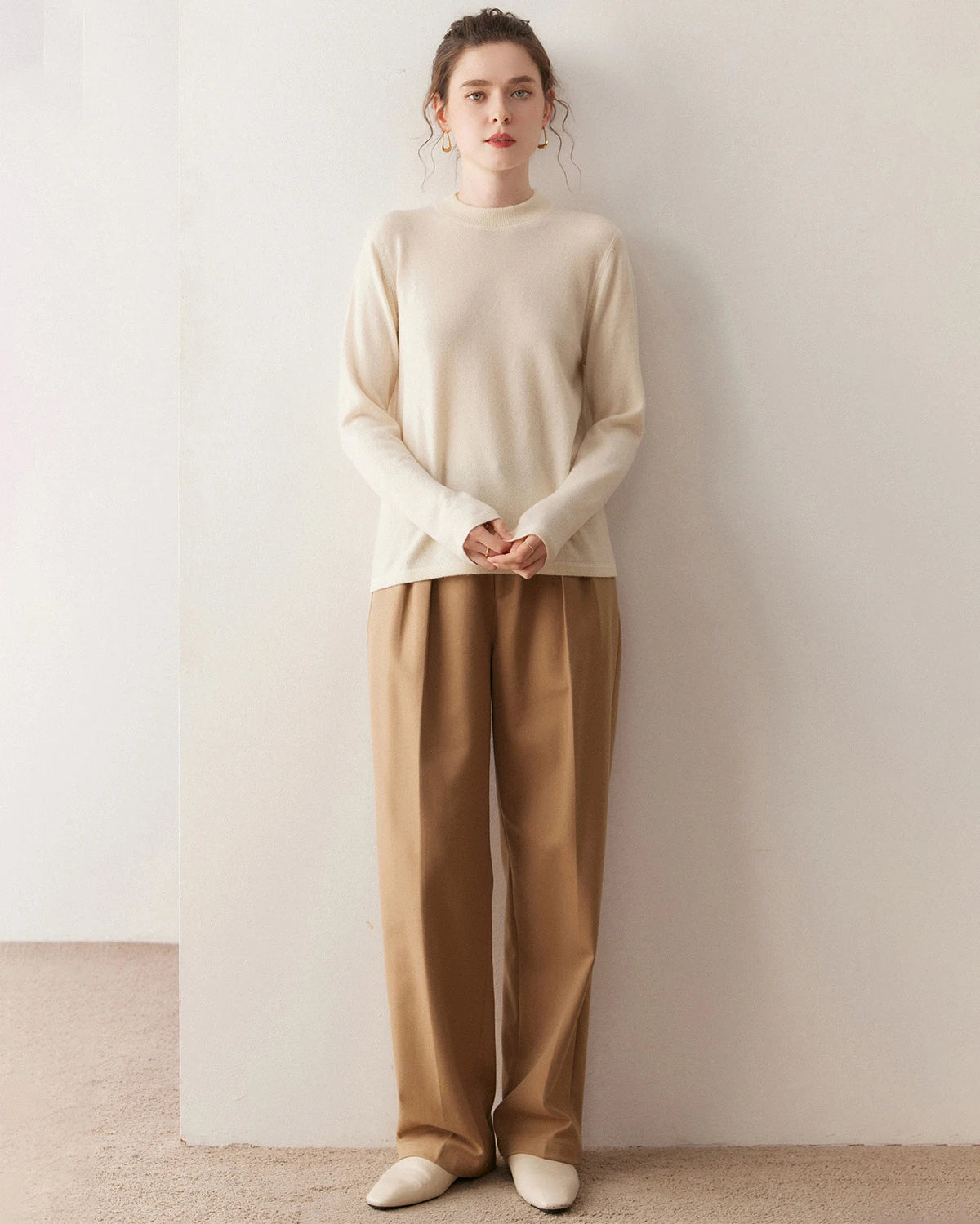 レディース軽量カシミヤモックネックセーター