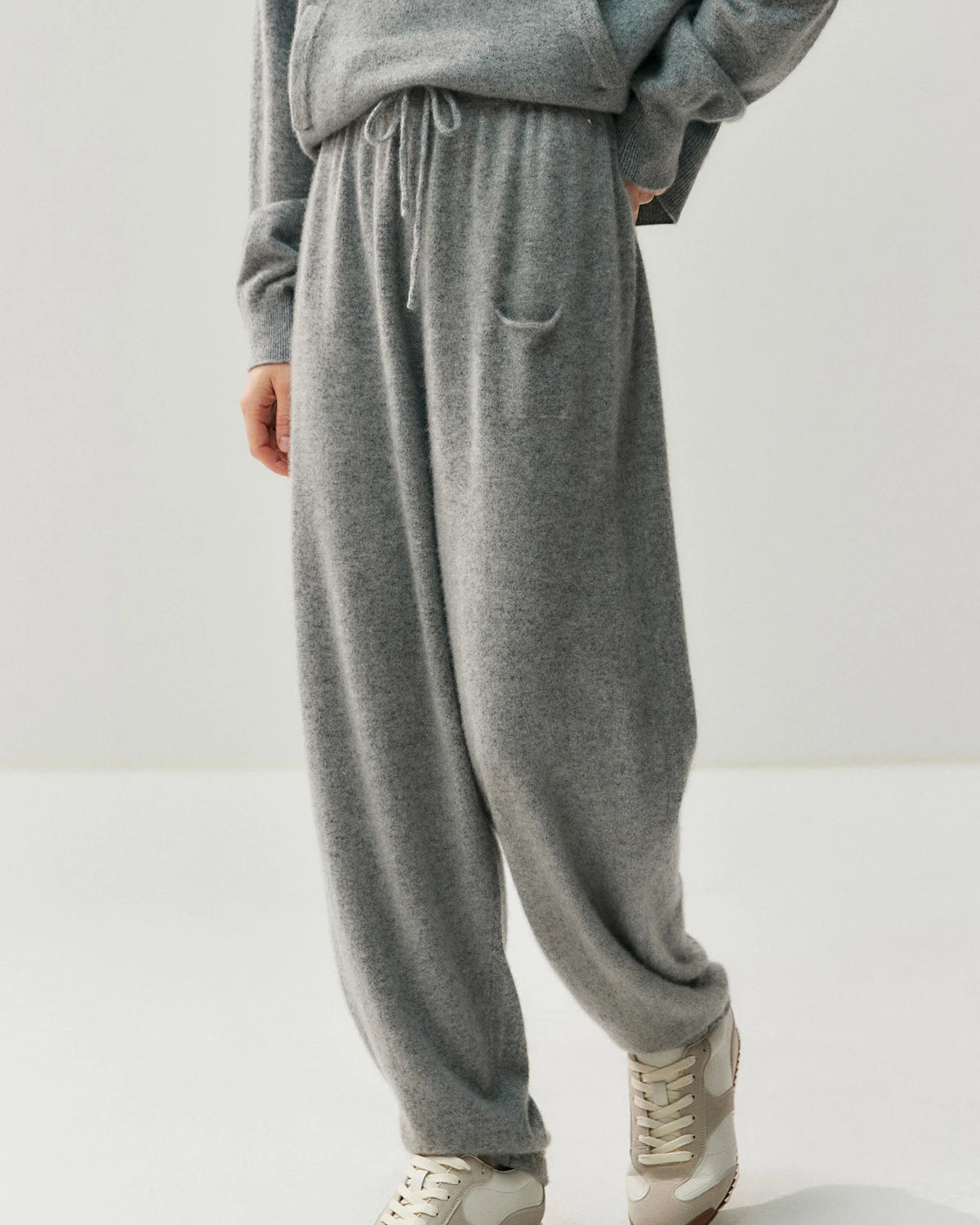 リラックスフィット カシミヤウールパンツ（レディース）