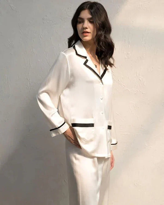 女性用シルクパジャマセット（コントラストパイピング付き）