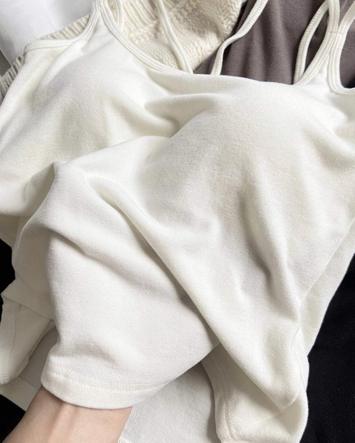 ブラッシュドウール カップ付き キャミソール