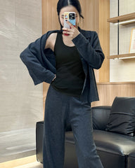 ウール素材のサーマルタンクトップ（内蔵ブラ付き）