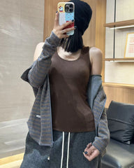 ウール素材のサーマルタンクトップ（内蔵ブラ付き）