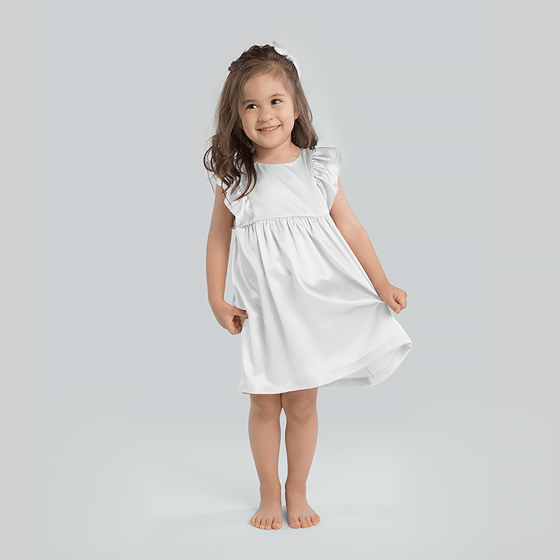 かわいい女の子用シルクドレス