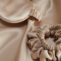 シルクトラベルセット 3点入り（シュシュ・枕カバー・アイマスク）