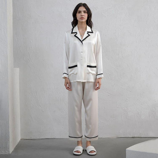 女性用シルクパジャマセット（コントラストパイピング付き）