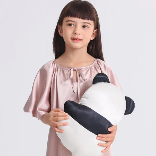 女の子用バットスリーブ（翼型袖）ナイトドレス