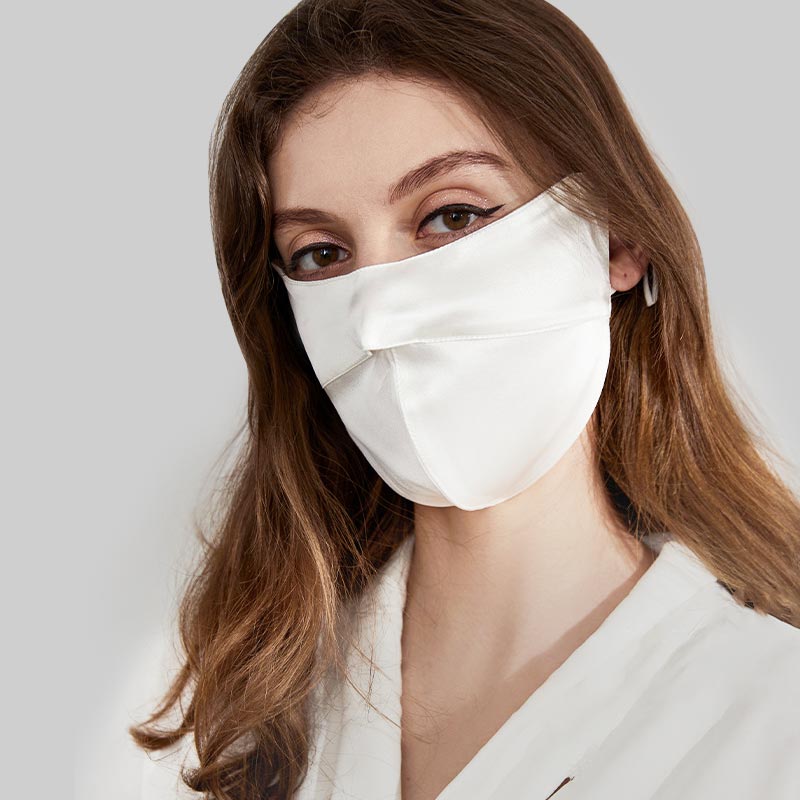 100％シルク製 アイコーナープロテクトマスク（日焼け止め付き）