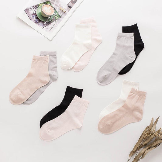 Skin-friendly Women‘s Silk Socks
